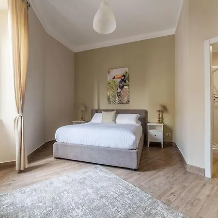 Apartment Merulana Bright *