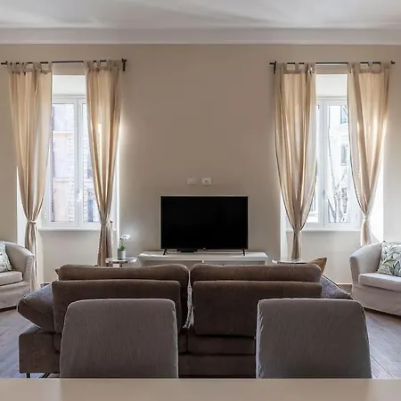 Merulana Bright Rome